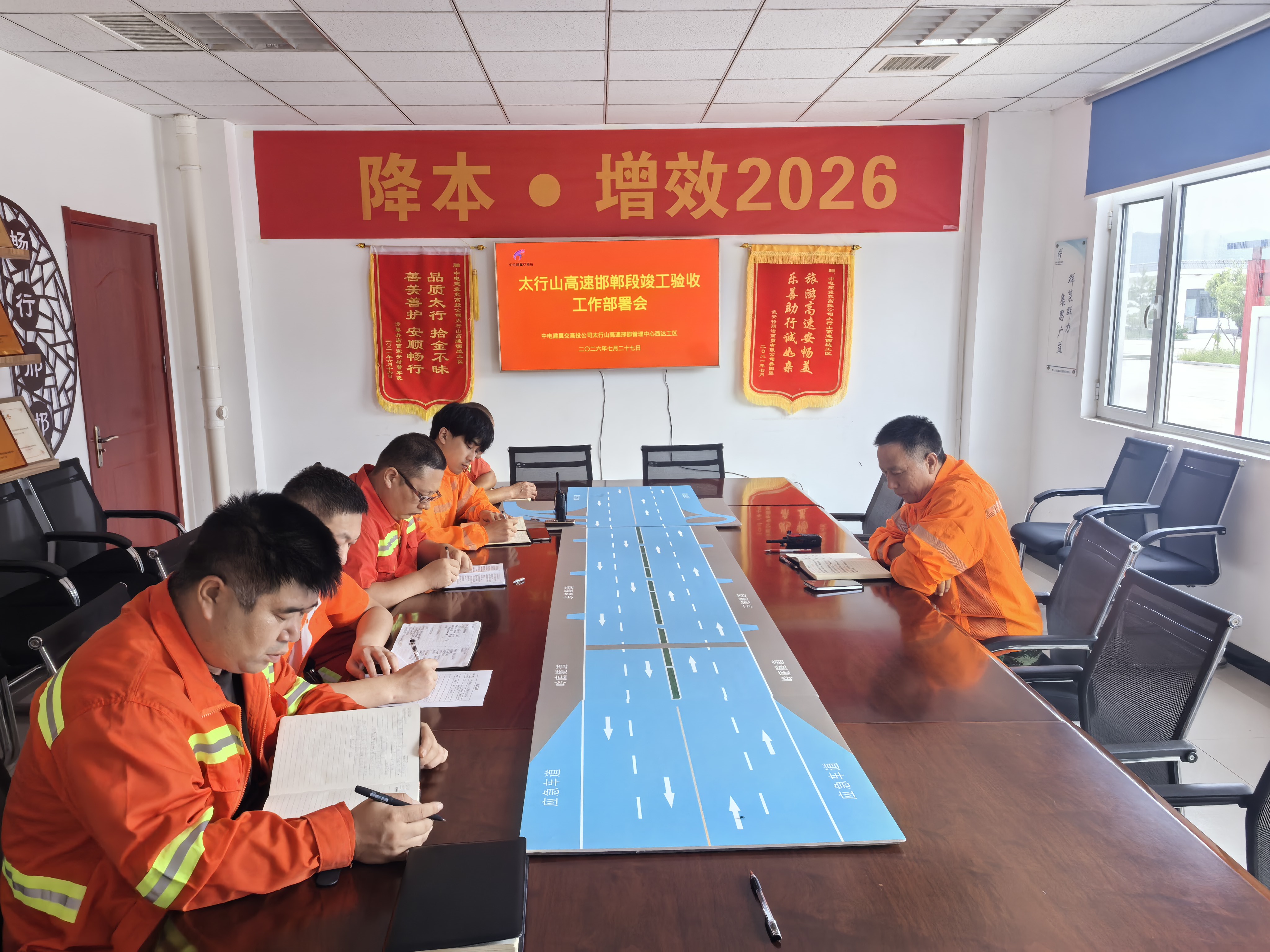 D:\桌面文件\774706baecac60f3570fb3657478e8c3.jpg