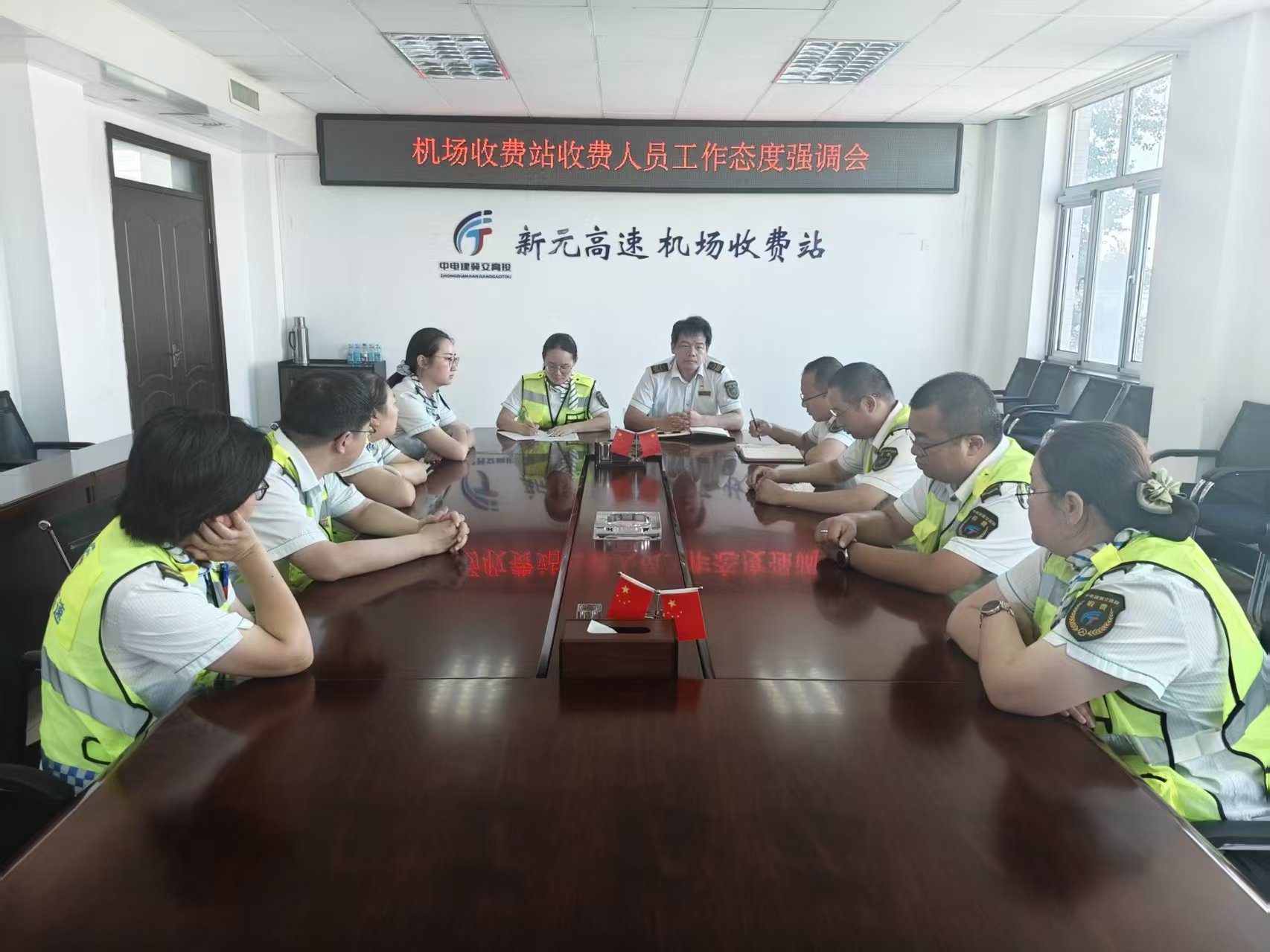ad32a8cafd05d06cd62a771e5359195e.jpg