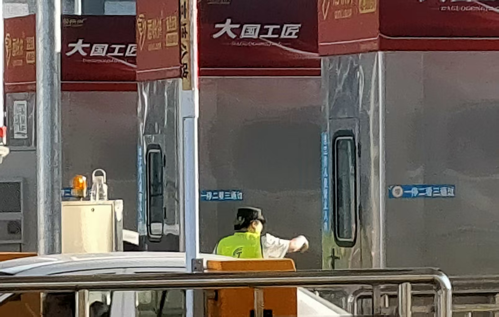 cda58b958ff35f3e1618fe0761c780af.jpg