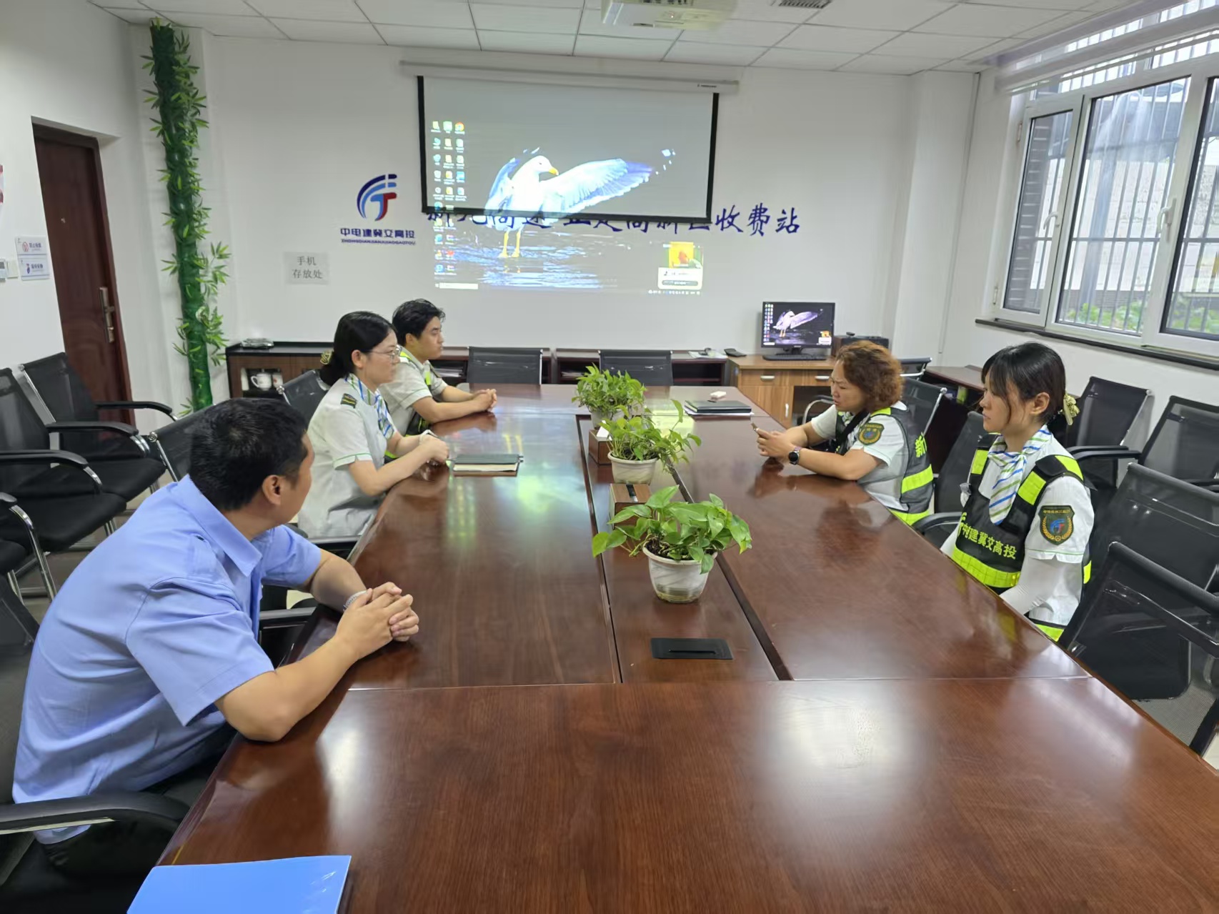 微信图片_20260827094018_684_72.jpg